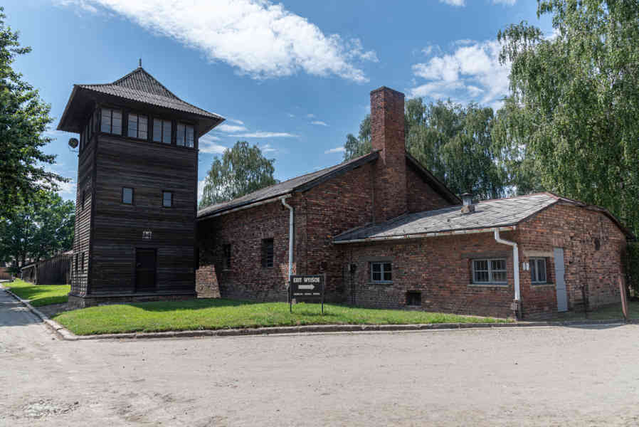 Polonia 031 - Auschwitz I.jpg